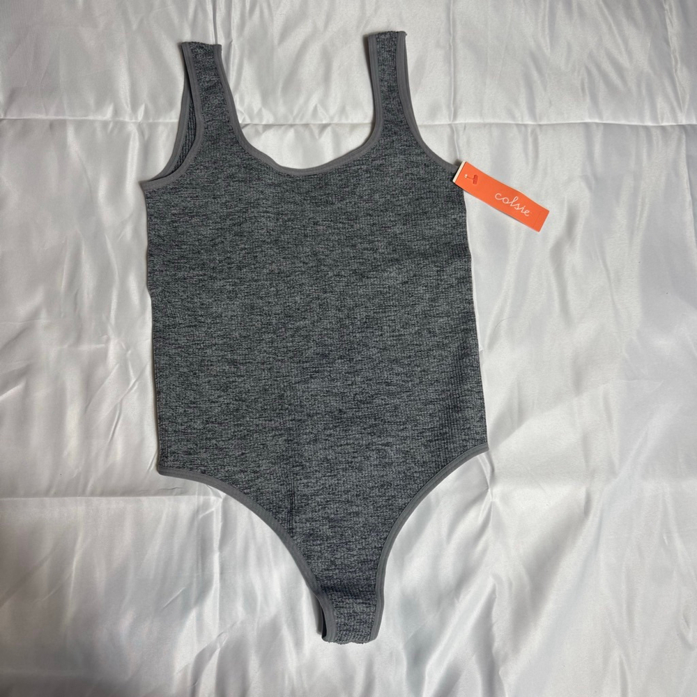 Women's Colsie Gray Ribbed Bodysuit M